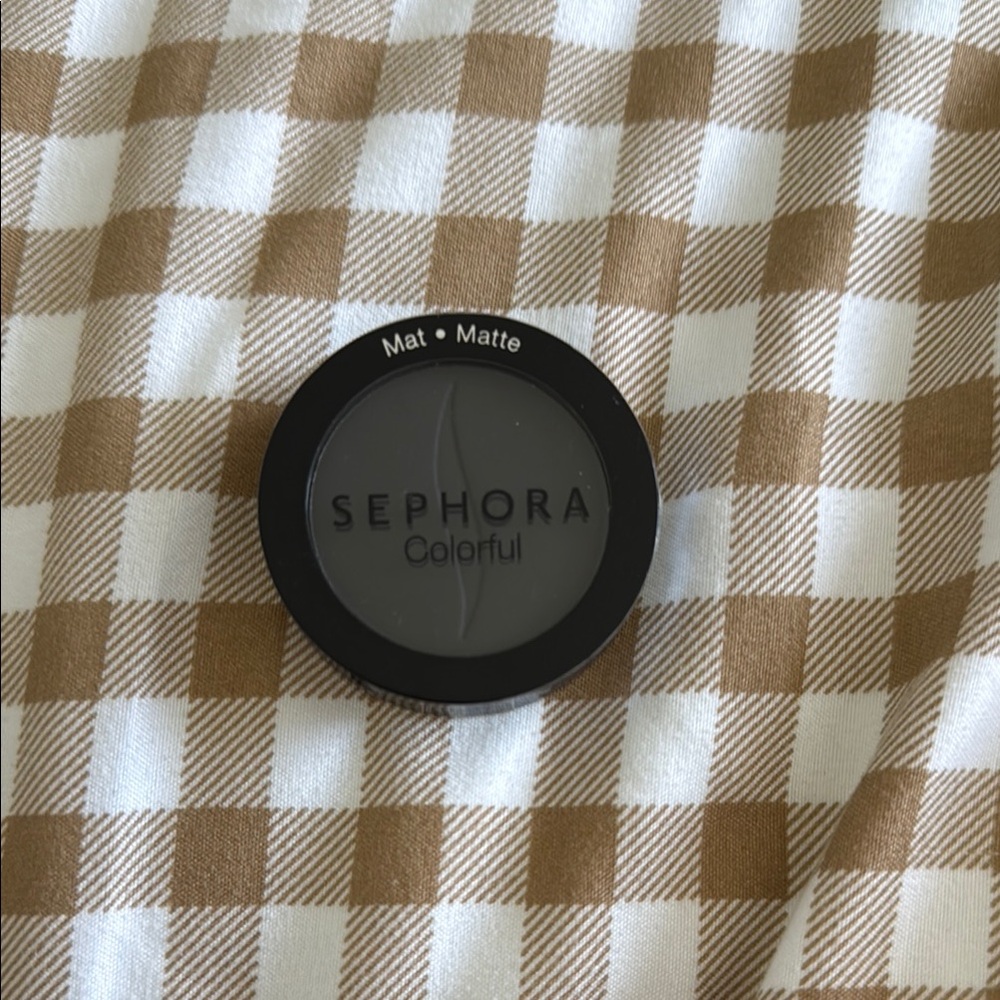 Sephora Matte Eyeshadow in Charcoal Black